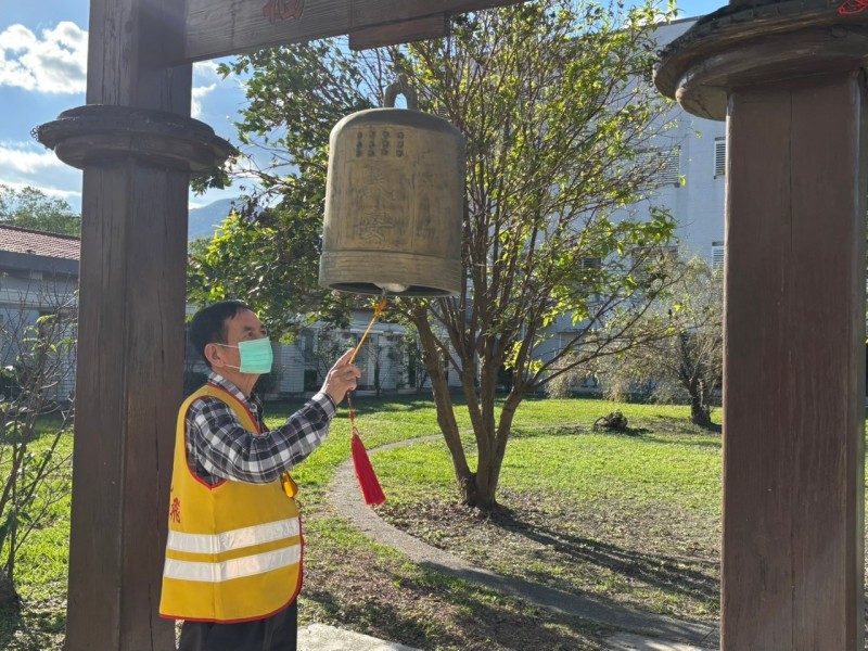 玉醫虔誠祈福12/11起 每日「福田鐘三響」 平安喜樂在人間